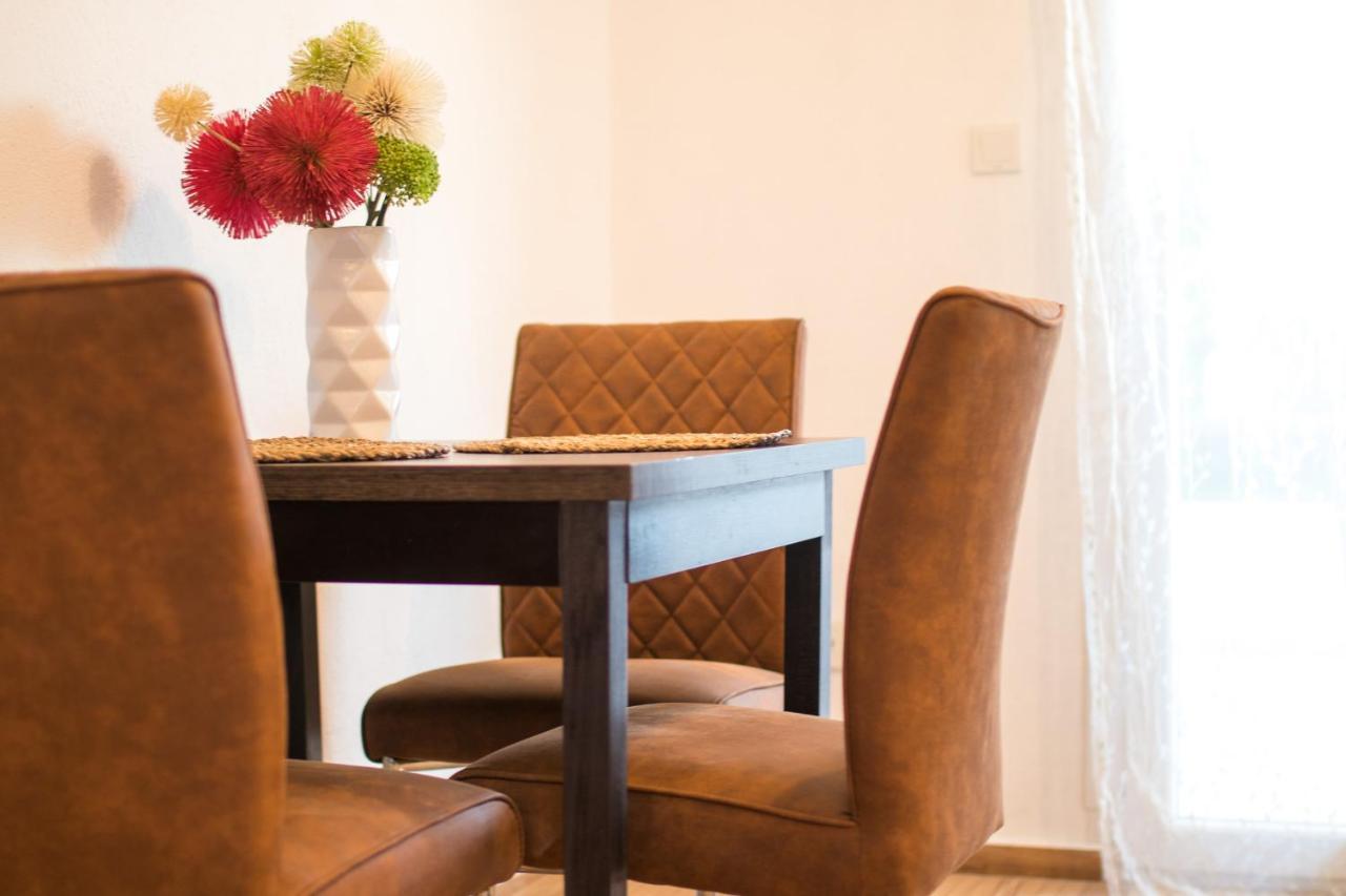 Apartments Flowers كرك المظهر الخارجي الصورة
