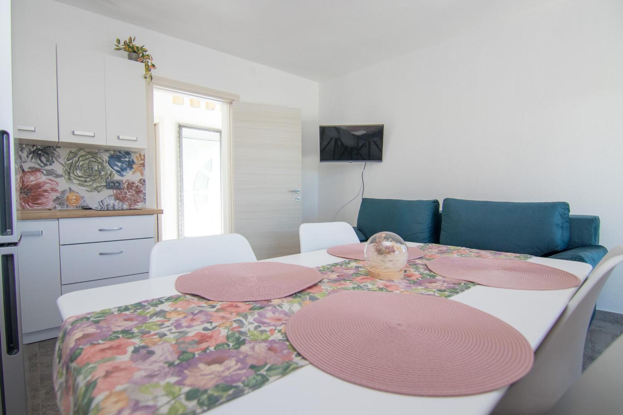 Apartments Flowers كرك المظهر الخارجي الصورة