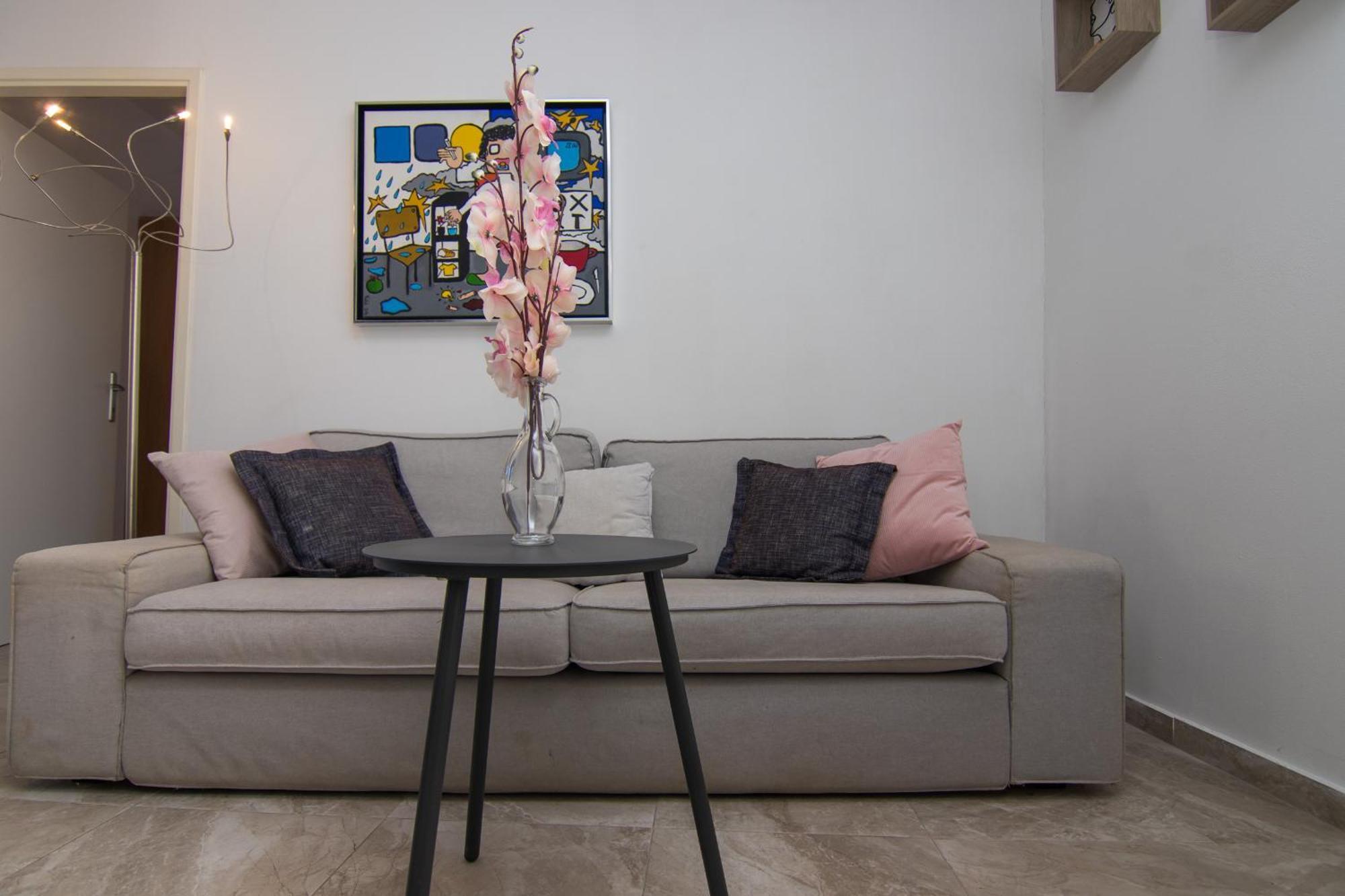 Apartments Flowers كرك المظهر الخارجي الصورة